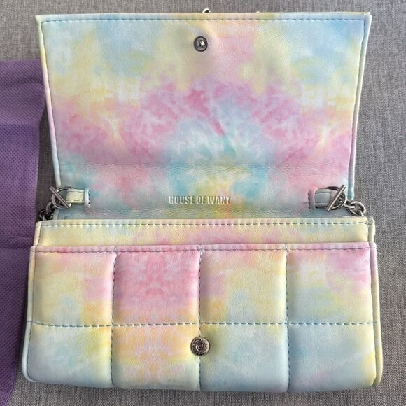 Pastel Tie-Dye Clutch with Chain - Picture 4 of 9